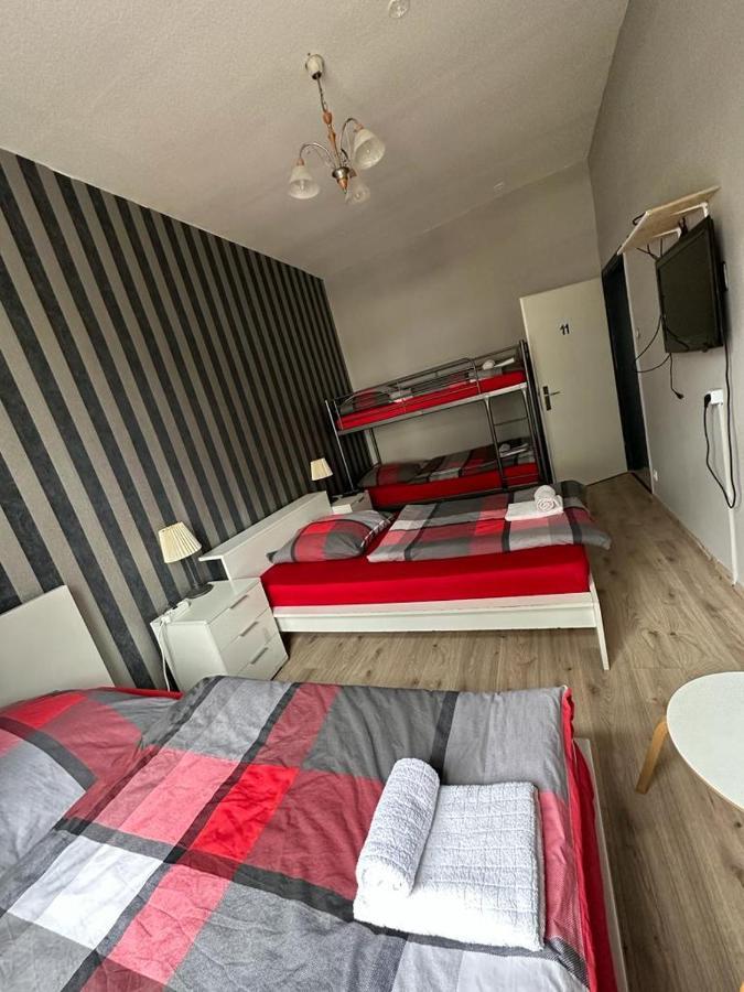 Adam'S Hostel - Self Check-In & Only Private Rooms Dusseldorf Luaran gambar