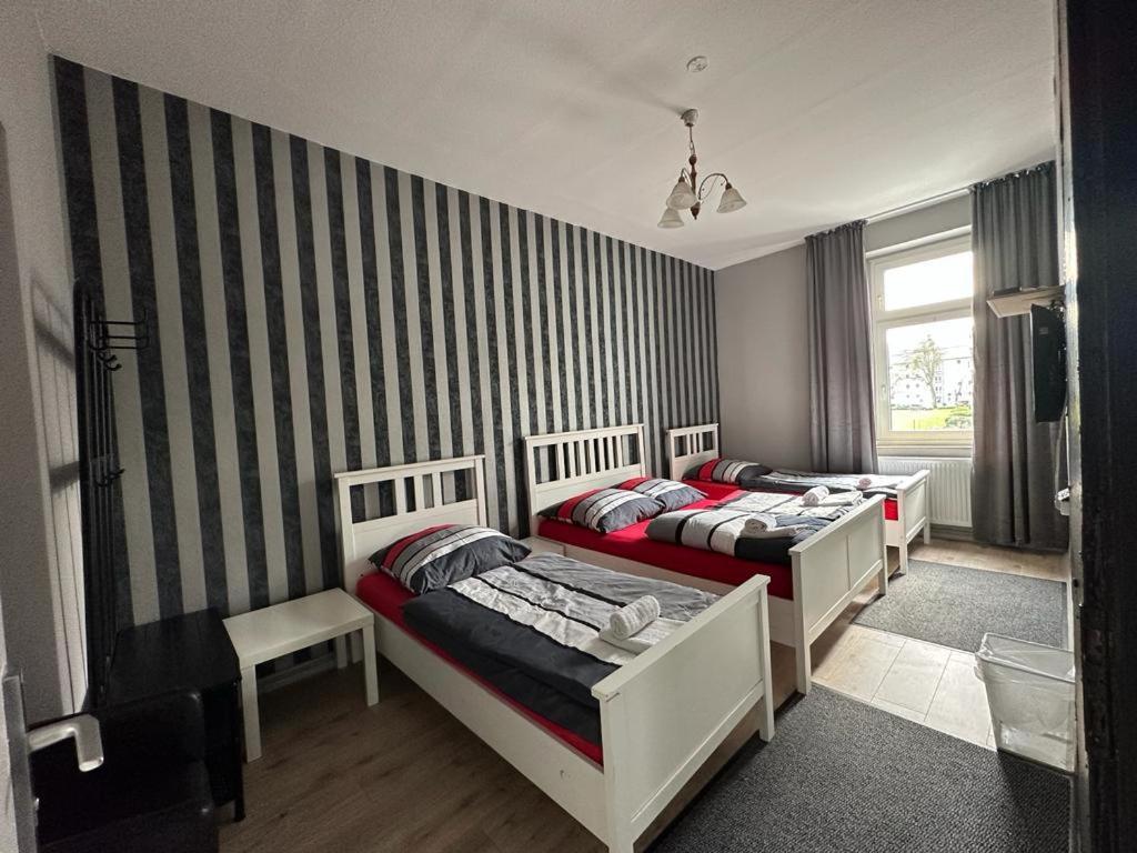 Adam'S Hostel - Self Check-In & Only Private Rooms Dusseldorf Luaran gambar